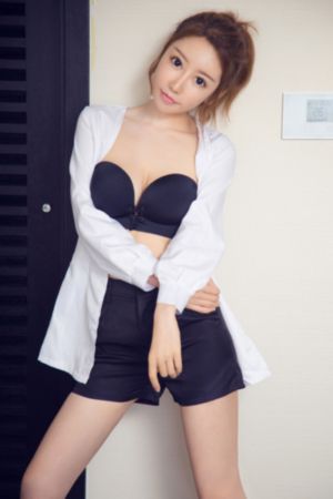 免费看真人一片真人片_午夜伦不卡高清在线观看