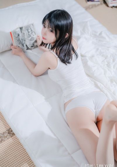 美女翘臀后进式gif动态图_日韩资源完整版BD高清中字