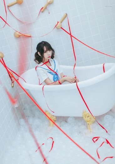 女同桌的穿着裙子_电视剧高清在线观看