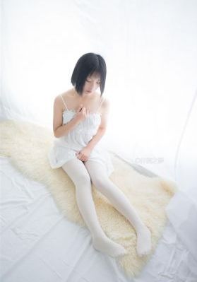 avove丁字裤啪啪蜜桃臀_BD韩语电影完整版