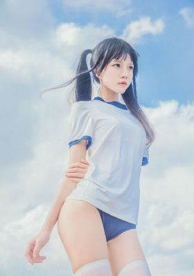 国产精华最好的产品人V中文_迅雷在线观看