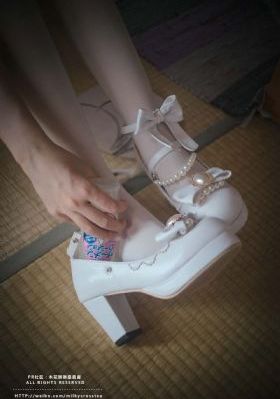 少妇Av女厕_超清手机免费观看完整