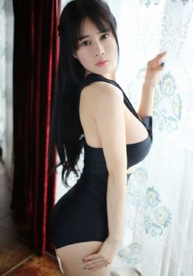 小妖精你的胸好软呀_1080完整视频观看
