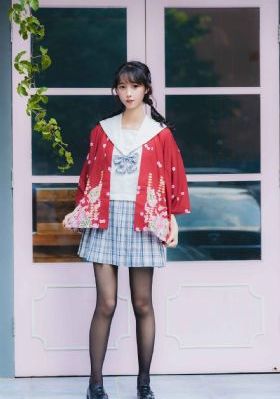 免费看美女洗澡隐私全部_4K动漫免费观看